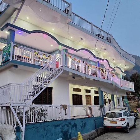 Chandarshila Hike Homestay Ukhimath エクステリア 写真