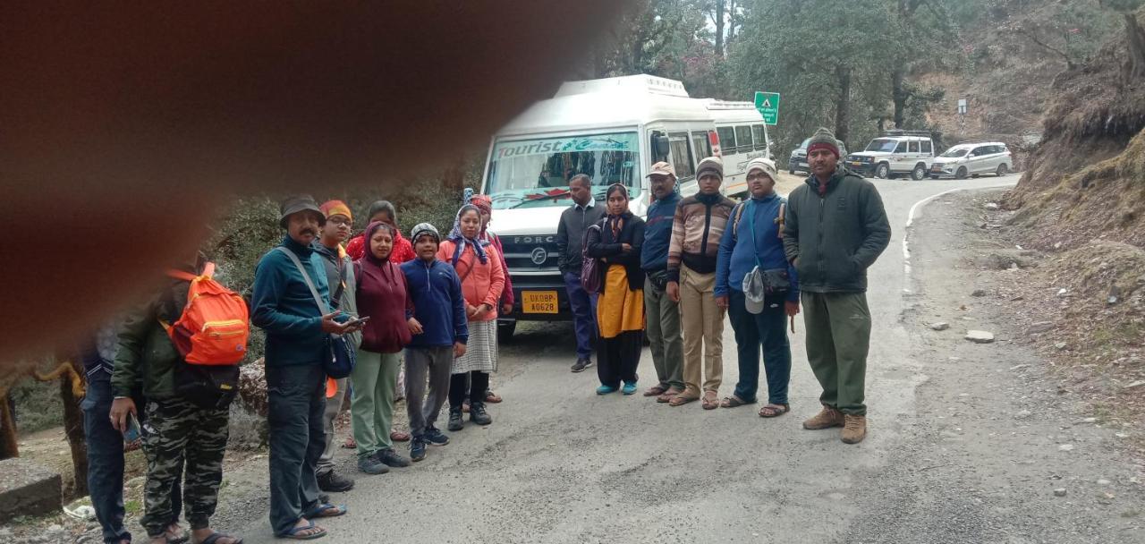 Chandarshila Hike Homestay Ukhimath エクステリア 写真