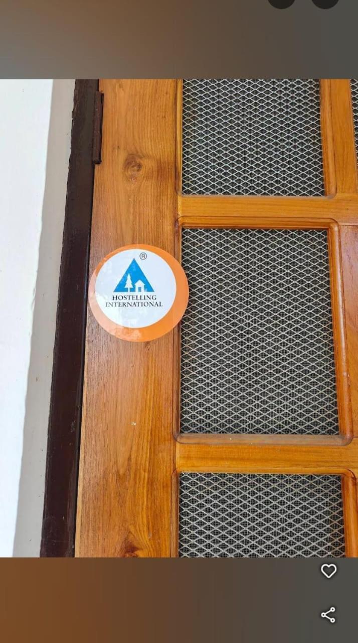 Chandarshila Hike Homestay Ukhimath エクステリア 写真